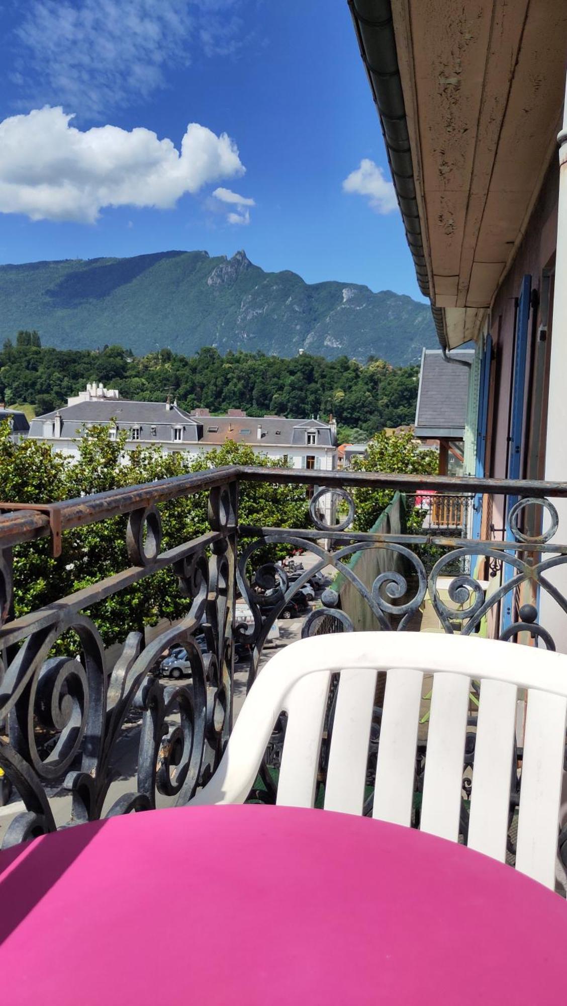 Hotel Le Colibri อิกซ์เลส์แบ็งส์ ภายนอก รูปภาพ